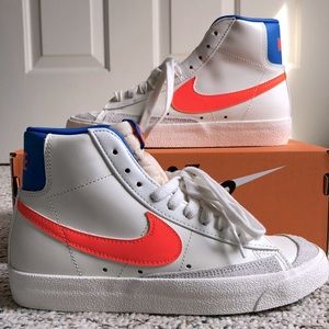 BRAND NEW W Nike Blazers Mid ‘77